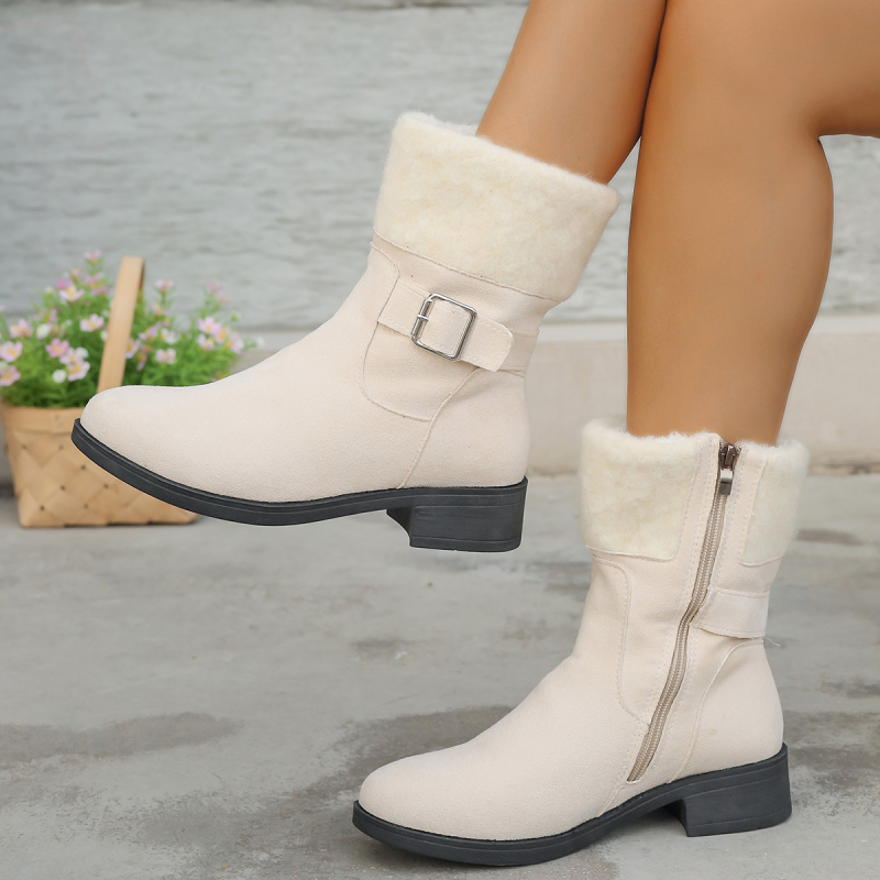 Замшени мартин ботуши с дебел ток, страничен цип и каишка с катарама – топли зимни обувки