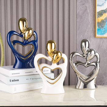 Porcelánová socha: abstraktný pár objímajúci sa - moderný minimalistický, geometrický dizajn