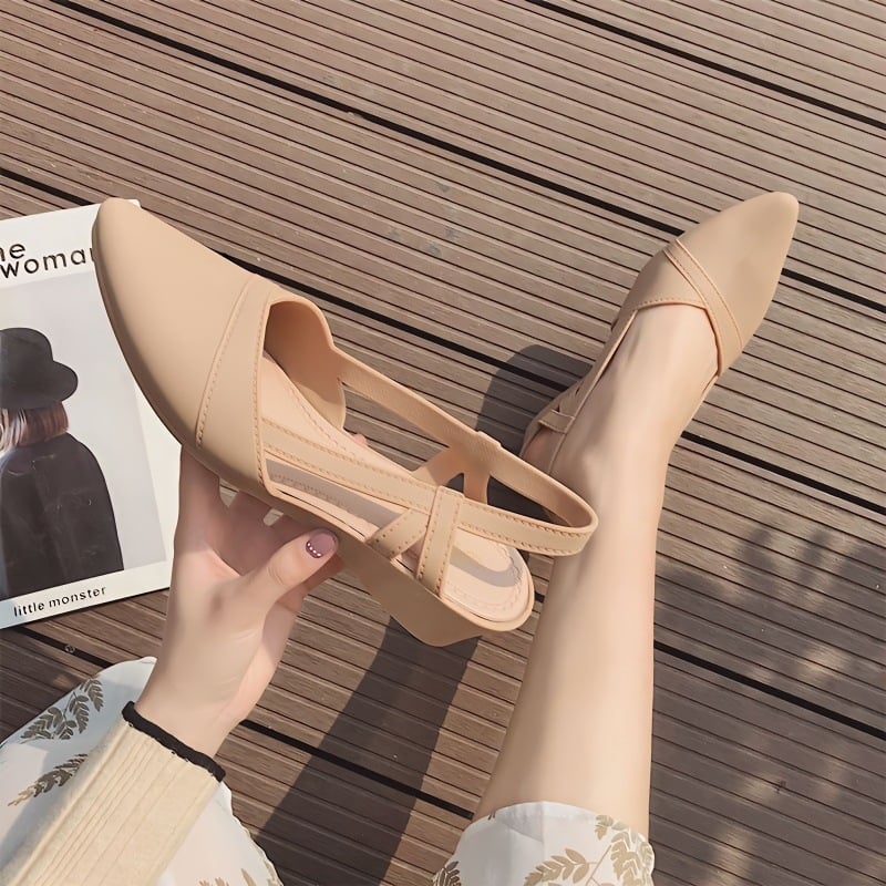 Wedge szandál, hegyes orrú, koponya minta, PVC felsőrész és talp, 8 cm+ sarokmagasság, nyári szabadidő lábbeli
