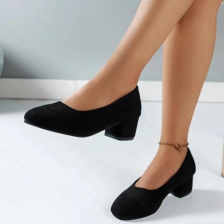 Női velúr laposcipő, kerek orrú, slip-on, PU talpbetét, alacsony sarok (<3 cm), egyszínű
