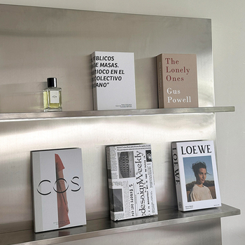 Nordický minimalistický falošný knihy dekor pre písací stôl a poličku — typ: dekoratívne knihy; štýl: minimalistický; použitie: písací stôl, polička, modelová izba