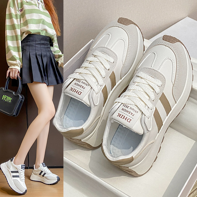 Naiste igapäevased tossud kõrgendatud, hingavad, paks tald, pealiskihiks sünteetiline nahk, PU keskmine tald