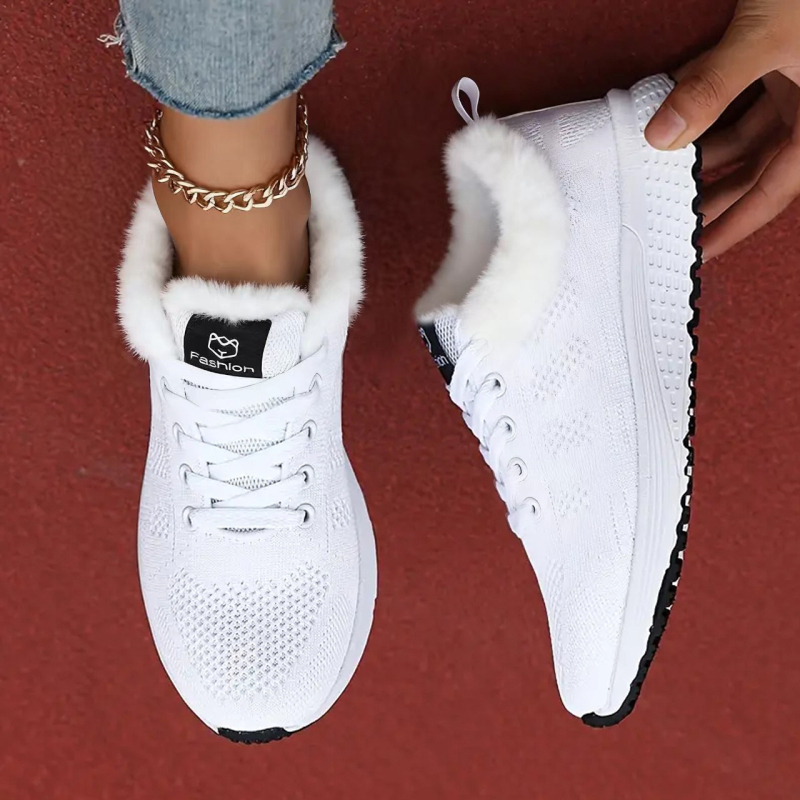 Naise igapäevased puuvillased tossud soojendava vooderdusega, madal varvas, nöörimisega sulgumine, EVA tald (Ülemine: Super Fiber; Vooder: tehis karusnahk; Tald: EVA; Sulgemine: nöörid; Kinga kõrgus: madal)