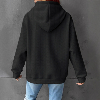 Poliészteres pulóver húzózsinórral a nyaknál, környakú, raglán hosszú ujjú, laza szabású, könnyű anyag