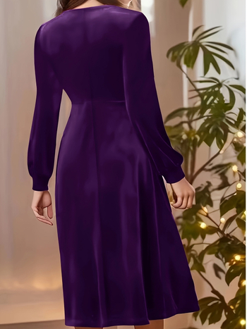 Hosszú A-vonalú ruha körny nyakkal és hosszú ujjal, Koreai bársony poliészter, gyűrődésmentes, derékban szorosító fazon, 2025 ősz-tél