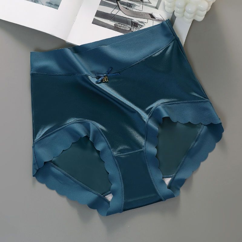 Ženské nohavičky s stredným pásom z nylonu; ice-silk látka; priedušné a antibakteriálne; vsadené Mulberry hodváb; hlavná tkanina 70–80% nylon; pletené 51–60D.