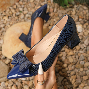 Дамски обувки на ток с остър нос, PU горна част, TPU подметка и среден ток 3–5 см