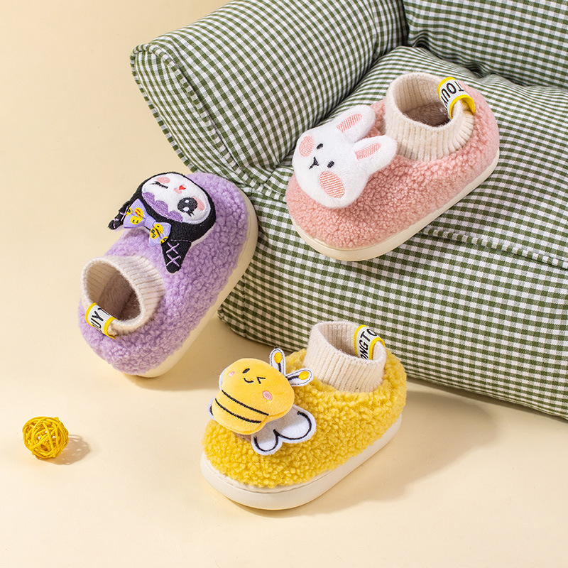 Little Deer Mili dječje plišane papuče za zimu — životinjski uzorak, pull-on dizajn, gornji materijal plastika, đon TPR, dob 1–3 i 4–6 godina