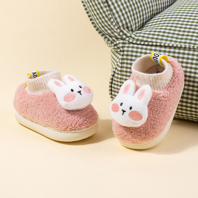 Little Deer Mili dječje plišane papuče za zimu — životinjski uzorak, pull-on dizajn, gornji materijal plastika, đon TPR, dob 1–3 i 4–6 godina
