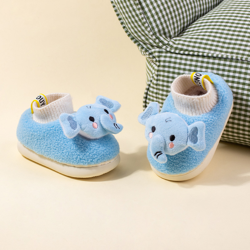 Little Deer Mili dječje plišane papuče za zimu — životinjski uzorak, pull-on dizajn, gornji materijal plastika, đon TPR, dob 1–3 i 4–6 godina