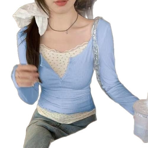 Ženska kratka majica s cvjetnom čipkom, V-dekolte, mješavina chenille-spandex, detalji s kopčama i šavovima