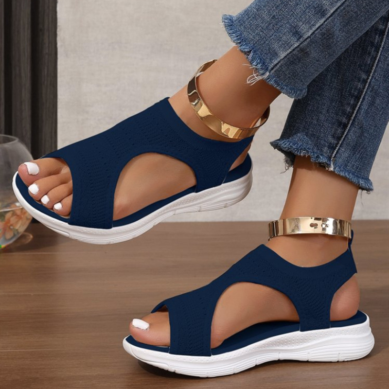 Žuvies burnos formos sandalės, viršus iš tinklo, vidus iš tinklo, guminis padas, laisvas stilius