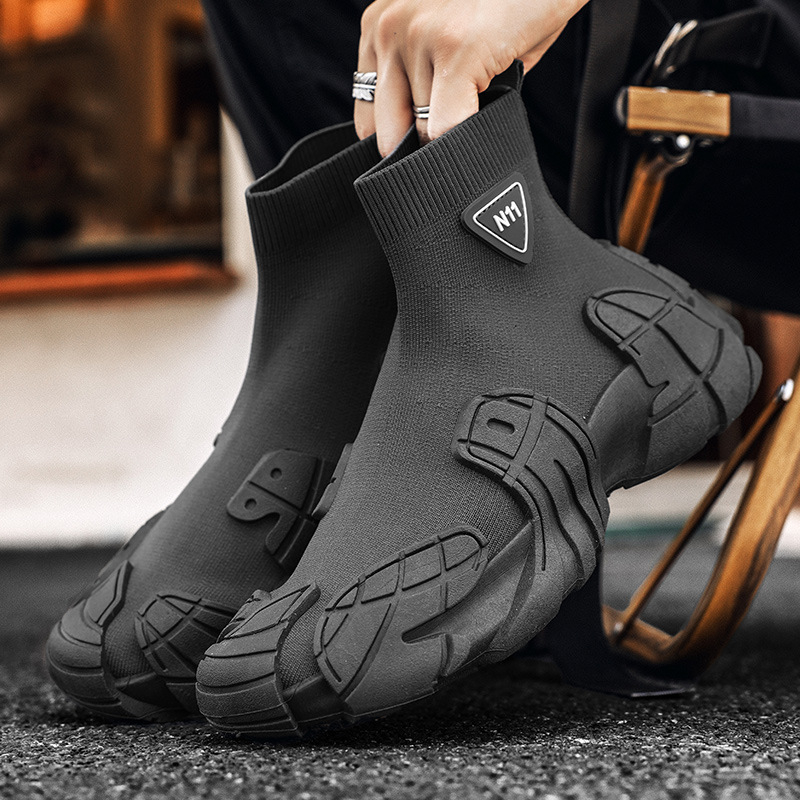 Pánske športovo-casual tenisky s priedušnou sieťovinou, slip-on, ľahká Fly-Knit vrchná časť a gumová podrážka