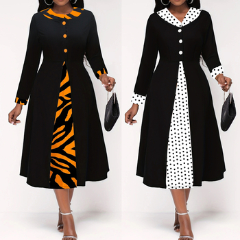 Dámske šaty s V výstrihom, dlhé rukávy, oversize strih, ozdobné gombíky, geometrický digitálny potlač, polyester elastan.