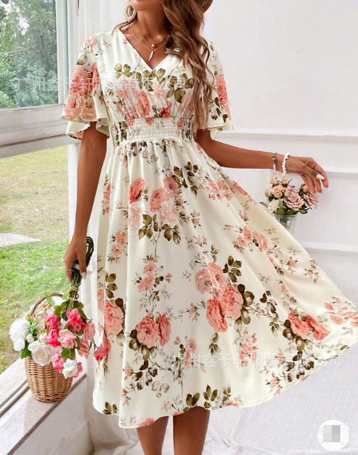 Šaty s kvetinovým vzorom, V výstrihom, rukávy v tvare lupienkov, elastický pás, dlhé šaty A-line