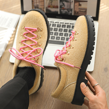 Pánske kožené mokasíny, vrchný materiál: zmiešaný materiál; podrážka: guma; tvar špičky: guľatá; výška päty: nízka (1-3 cm); funkcia: zväčšenie výšky