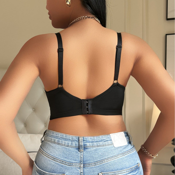 Бюстгальтер с полупрозрачна мрежеста материя, чашка 3/4, тънки формовани чашки, фиксирани двойни презрамки, двойна закопчалка на гърба, полиестерна материя (3/4 чашка; тънки формовани чашки; фиксирани двойни презрамки; двойна закопчалка на гърба; полиестер