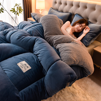 Miss Deer Зимно квилтирано одеяло с пълнеж от седем-дупково влакно, тъкан: химическа влакна, квилиране, за зимния сезон, тегло 6–7 кг
