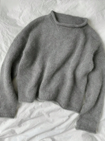 Ženski pulover od mohair stila, slobodan kroj, okrugli ovratnik, dugi rukavi, standardna duljina