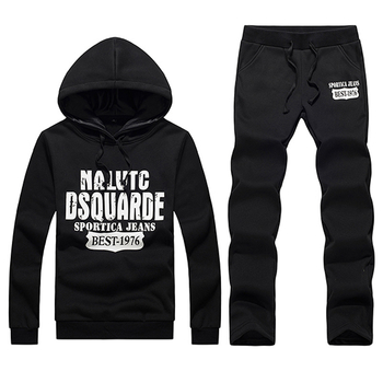 Pánsky kapucňový športový set, dlhé rukávy, polyester; zloženie: 95% polyester; podšívka: 100% polyester
