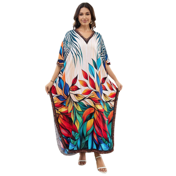 Női mintás poliészter ruha V-nyakkal, 3/4-es ujjú, középméretű hosszúságú, Tavasz 2025