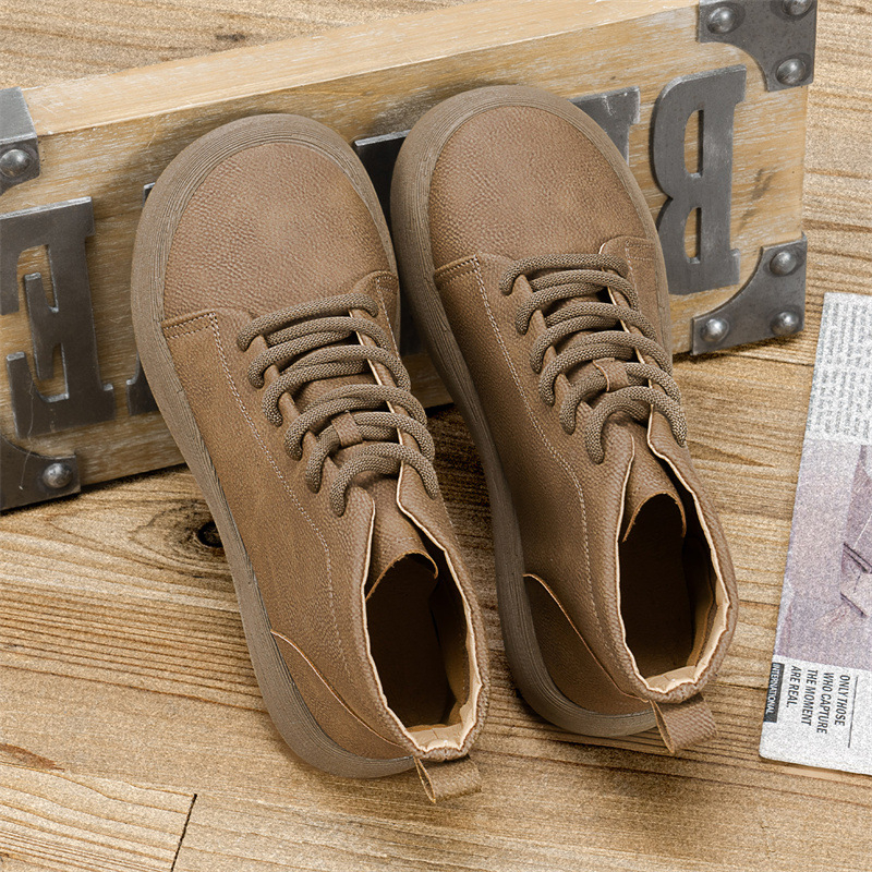 Pánske pracovné čižmy s klinovým podpätkom 3-5 cm, PU horná časť, stredná výška zvršku, textilná stielka, jesenný britský štýl