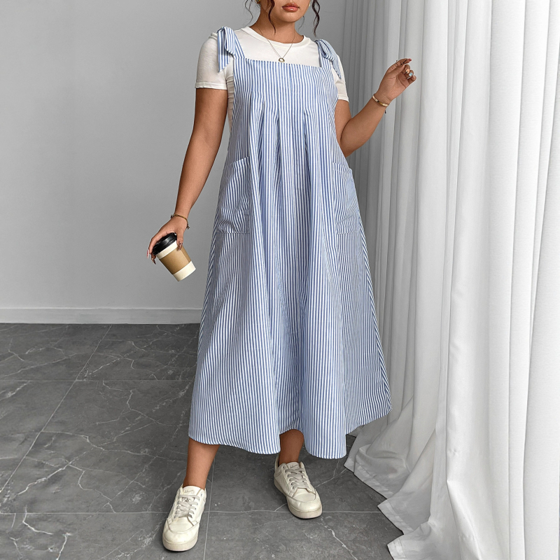 Női hátul pántos ruha, csíkos minta, ujjatlan, hosszú, elegáns stílus, poliészter