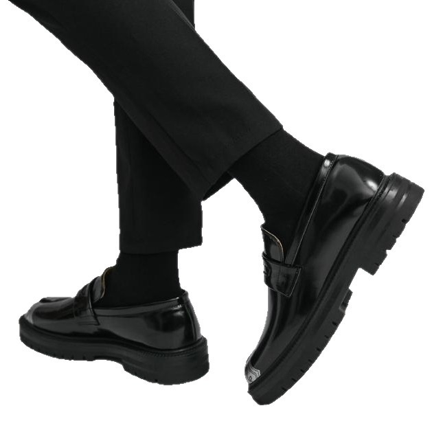 Unisex loafers z PU kože, gumová podrážka, lakovaný povrch, nízky podpätok 1-3 cm, slip-on