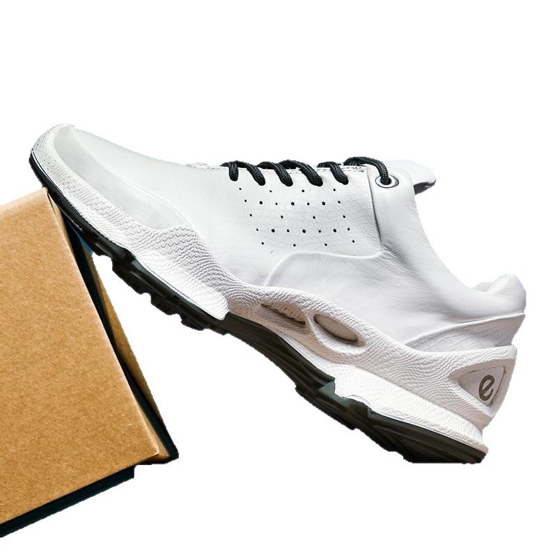 Pánske kožené topánky z teľacej kože s hrubou podrážkou, okrúhla špička, zapínanie na šnúrky vpredu, gumová podrážka, protišmykové