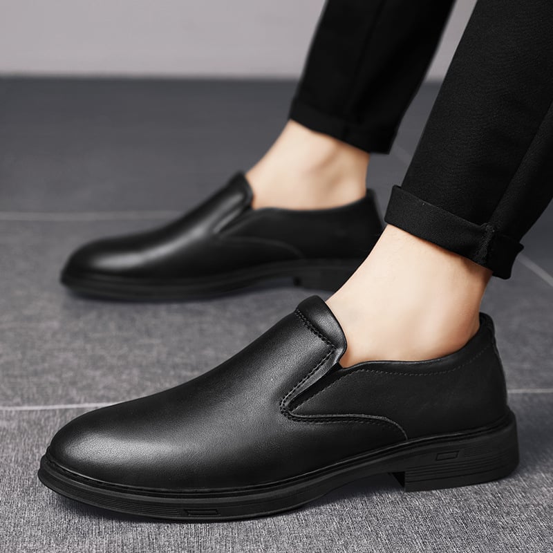 Pánske kožené topánky v britskom štýle pre business casual, vrchnok z dvojitej hovädzej kože, gumová podrážka, PU vložka, mikrovláknová podšívka, okrúhla špička