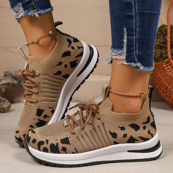 Pantofi sport casual dama, partea superioară Flyknit, vârf rotund, imprimeu leopard, șireturi în față, talpă din cauciuc