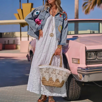 Rochie lungă din dantelă, decolteu rotund, croială evazată, mâneci lungi, poliester-spandex