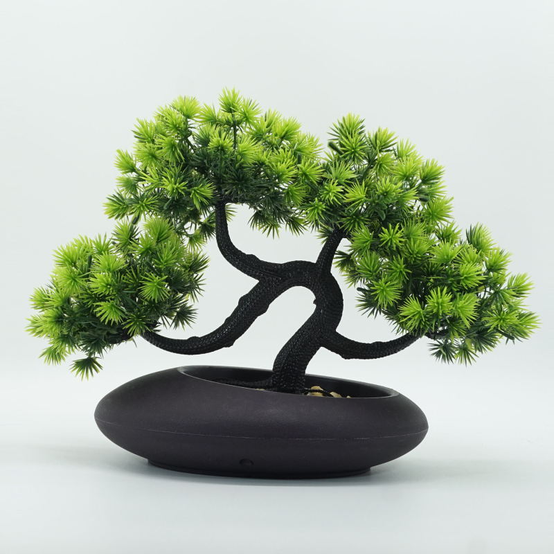 Plastový dekoratívny strom Welcome Pine — Mingyi 156, vstrekované spracovanie, určený na ozdobu, stolovú dekoráciu a rekvizitu na fotografiu.