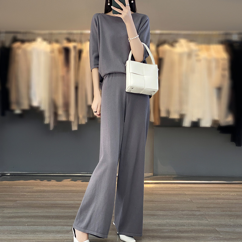 Dvoslojni pamučni pleteni set: top s okruglim izrezom i kratkim rukavima, široke hlače; casual stil, 95% pamuk