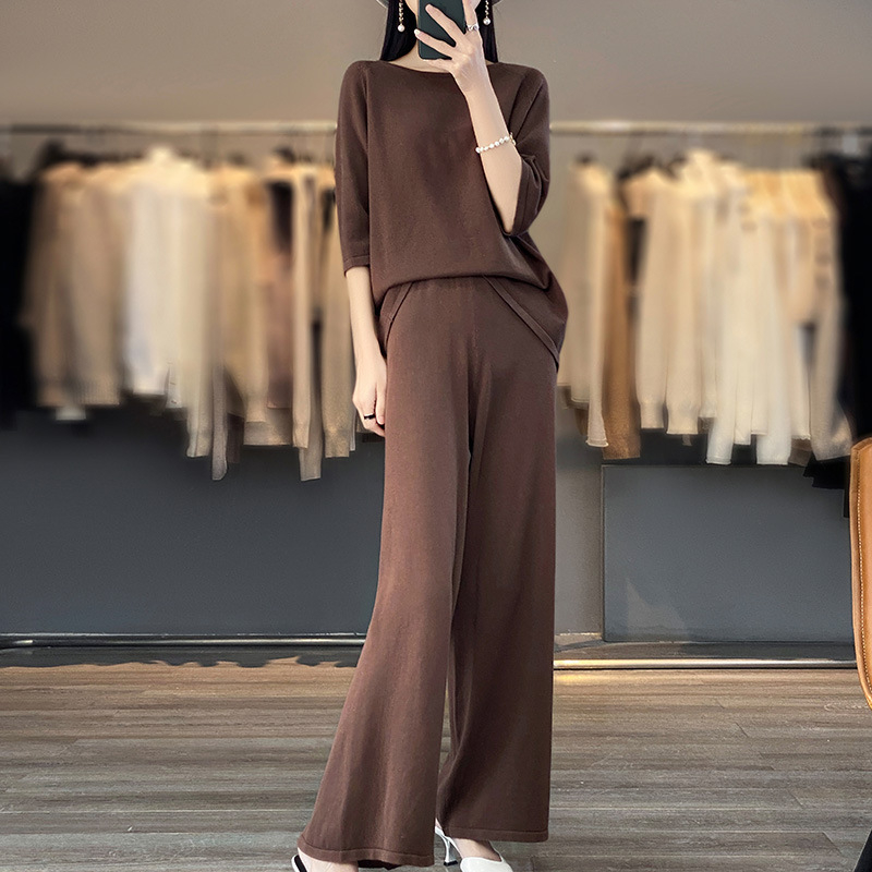 Dvoslojni pamučni pleteni set: top s okruglim izrezom i kratkim rukavima, široke hlače; casual stil, 95% pamuk