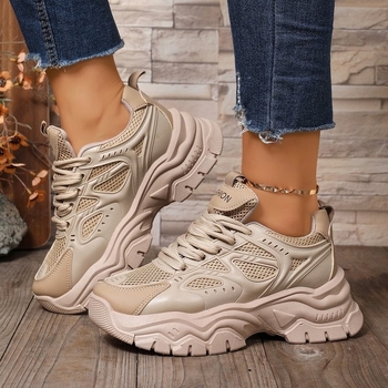 Ženske sportskocasual tenisice s PU gornjim dijelom, okrugli vrh prsta, gumeni đon, srednja visina pete 3-5 cm, visok dio 3-7 cm