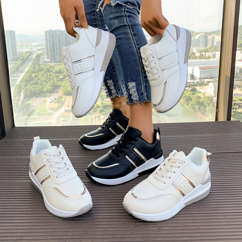 Ženske tenisice za svakodnevnu upotrebu s klinastom potplatom, PU gornji dio, vezanje, gumeni potplat