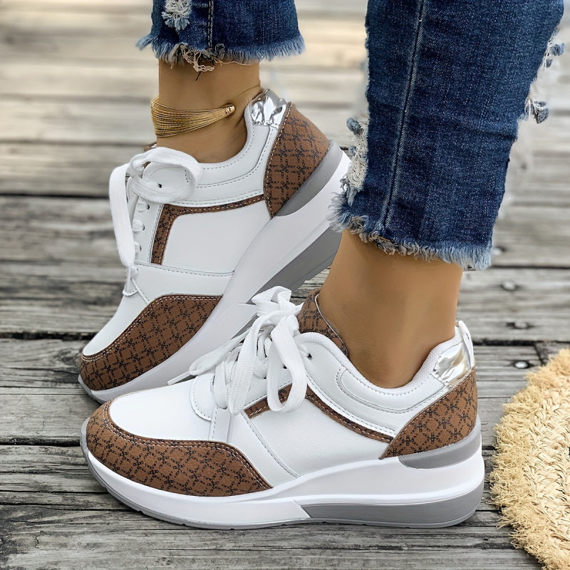 Ženske tenisice za svakodnevnu upotrebu s klinastom potplatom, PU gornji dio, vezanje, gumeni potplat