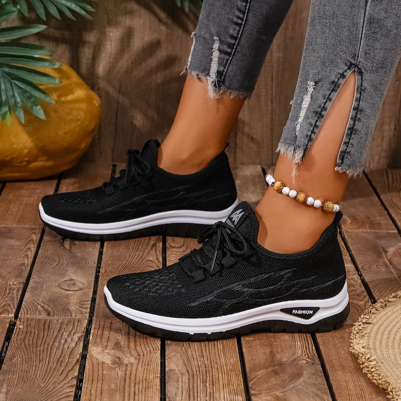 Ženske platforme s prozračnim mrežastim gornjim dijelom, vezanje sprijeda, okrugli vrh, niski potplat