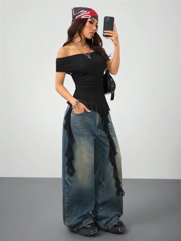 Κοντό τοπ χωρίς τιράντες με φουντωτή άκρη, πολυεστερική ύφανση, μικροελαστικότητα, μήκος 40–50 cm, street hipster στυλ