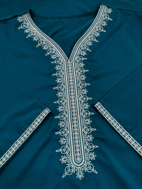 Pánsky marockého štýlu vyšívaný kaftan s bočnou kapsou, zmes polyester-spandex 95/5, vhodný pre štyri ročné obdobia, jar 2025 uvedenie