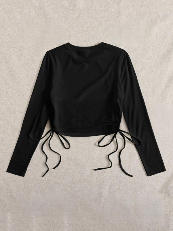 Hosszú ujjú póló laza szabásban, kerek nyakú, kollázs dizájn, poliészter 95%+, elasztán <30%