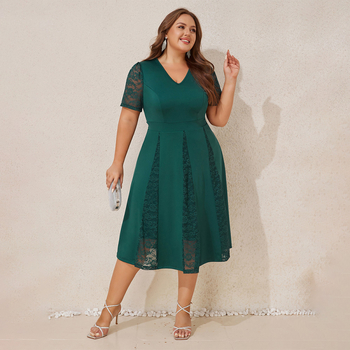 Elegantiška moteriška suknelė su V formos iškirpte, nėrinių panelė, užtrauktukas, aukštas liemuo, midi ilgio, vasara 2025