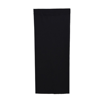 Megzti midi sijonas, poliesterio audinys, siūlų dažyta medžiaga, siauras kirpimas, rudens 2025 sezona, elegantiškas ir universalus stilius