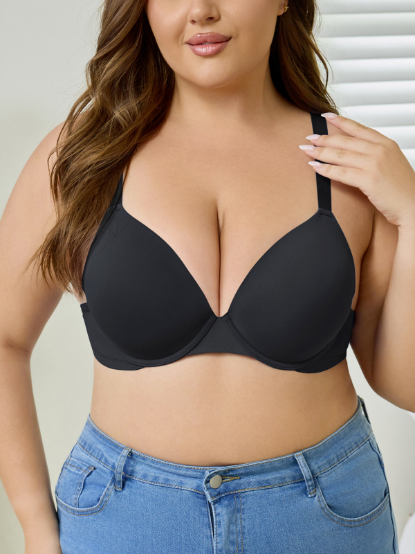 Сутиен за пълен бюст с повдигащ ефект, чаши 3/4 с тънки формовани чаши, презрамки фиксирани двойни, задно закопчаване с три реда куки и очи, за целогодишна употреба