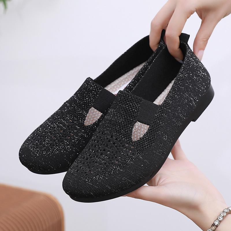 Ženske slip-on tenisice s prozračnim mrežastim gornjim dijelom, laganom PU đonom, zaobljena prst i niski heel 1–3 cm, za žene srednje dobi i starije