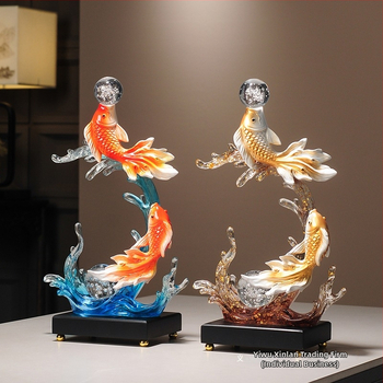 Figúrka koi z živice pre vstupnú halu a skriňu na víno, štýl Nový čínsky štýl, domáca dekorácia, vhodný obchodný dar