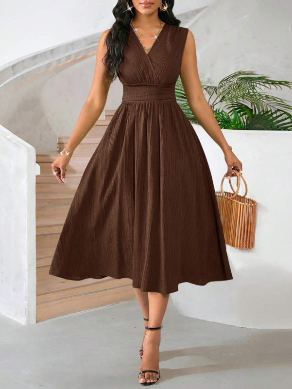 rochie din chiffon, linie A, lungime midi, guler halter, model 3D