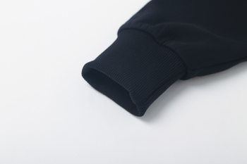 Bavlnená mikina s okrúhlym výstrihom, dlhé rukávy, voľný strih, potlač loga