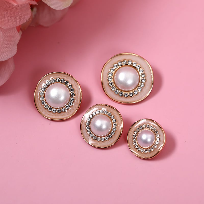 Кардиган топ с декоративни метални перлени копчета, закопчаване с копчета; материал: сплав; подходящ за палта, пуловери и ветровки; марка: Chunsen